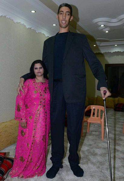 The Tallest Man in the World Gets Married