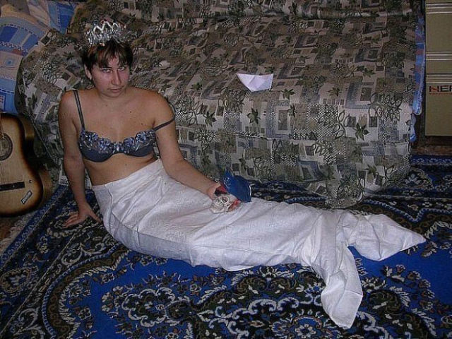 Cringe-Worthy and Totally Awkward Photos from Russian Dating Sites