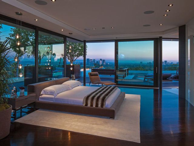 An Elite Californian Mansion with the Best Views