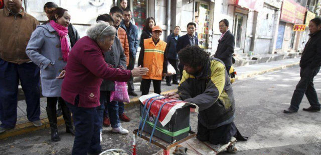 The Fraudulent Crippled Chinese Beggar