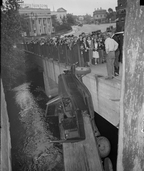 Car Accidents from the Early 20th Century