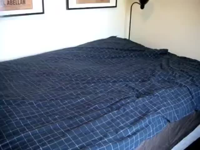 How to Easily Put On a Duvet Cover with the Magic Burrito Technique 