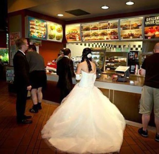 People Getting Married in a McDonalds... WTF!