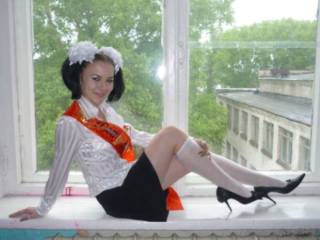 What Russian High School Graduates Actually Look Like