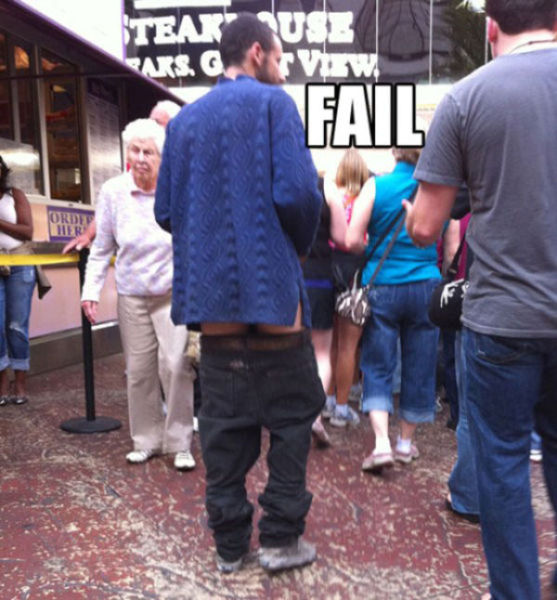 Pull Your Pants Up Man (54 pics)