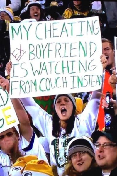 Humorous Spectator Signs That Are Pretty Clever