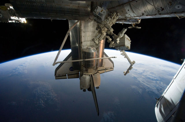 NASA’s Incredible Photo Tribute to “Gravity”