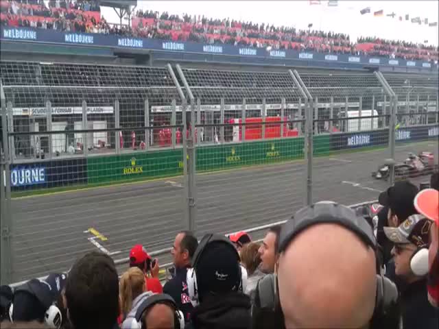 F1 2013 vs F1 2014: An Interesting Sound Comparison  (VIDEO)