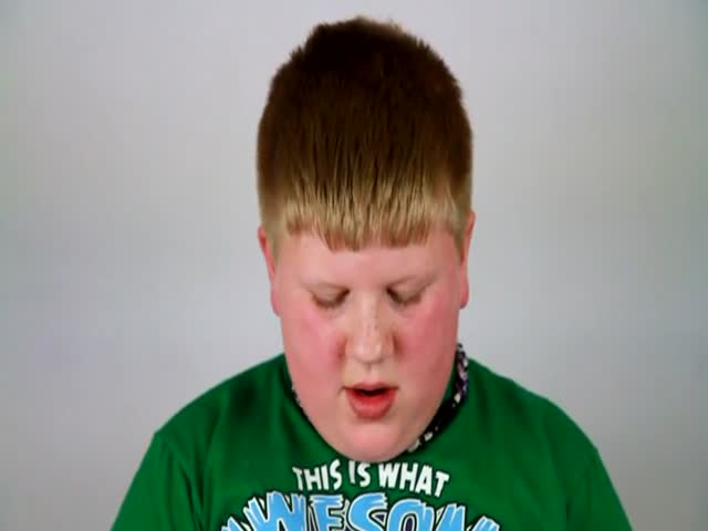 11-Year-Old Kid's Reaction to a Big News  (VIDEO)