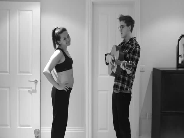 Couple's Adorable Music Time Lapse Video of Their Pregnancy  (VIDEO)