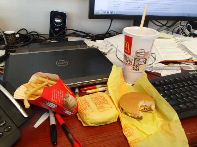 American Office Workers Miserable Lunches