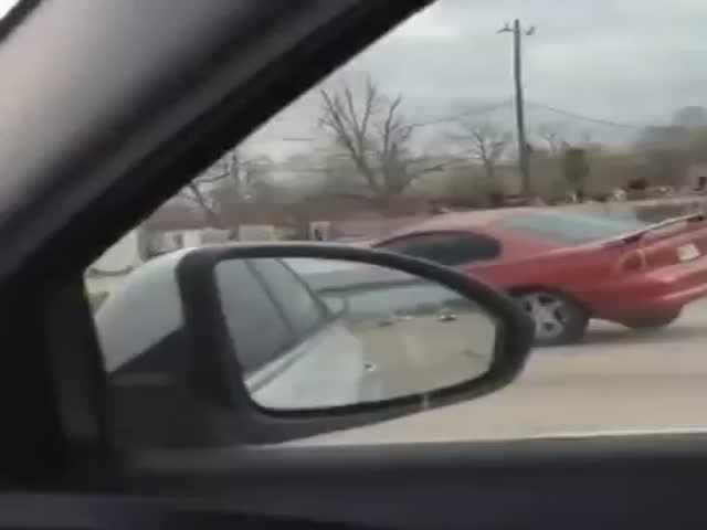 Mustang Driver Doesn't Give a Single F*ck  (VIDEO)