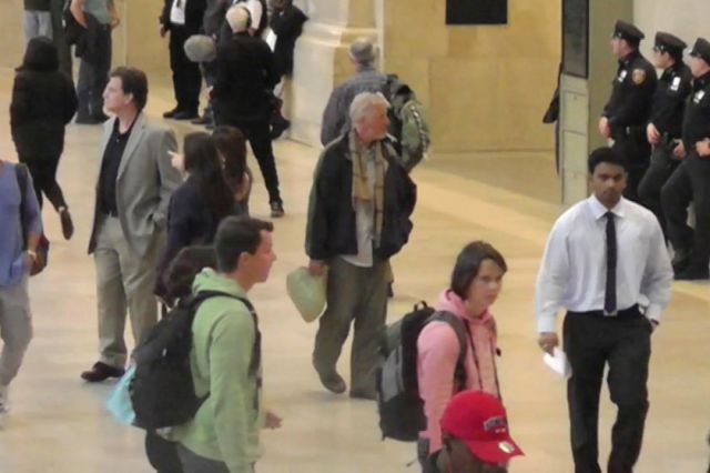 Kind Female Tourist Unknowingly Feeds Richard Gere