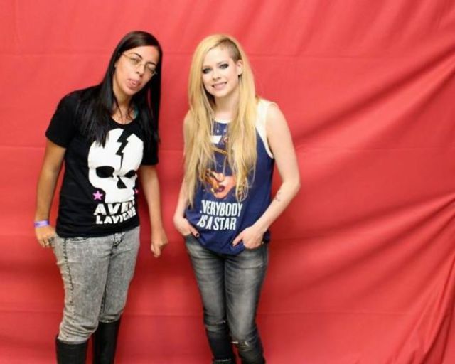 What Meeting Avril Lavigne Is Like Compared to Meeting Other Top Musicians