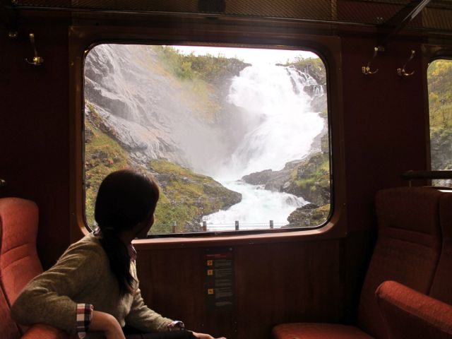 Exotic Train Trips That Offer Pure Elegance and Luxury