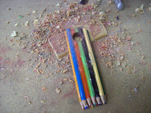 A Fun Homemade Coloured Pencil Ring