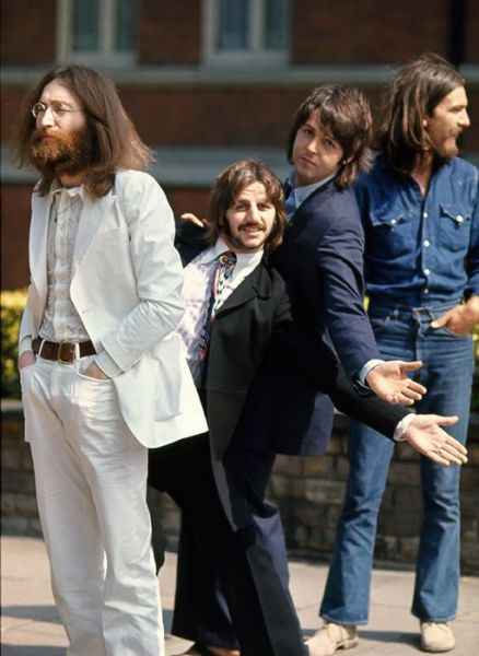 How the Iconic Beetles Abbey Road Album Cover was Made