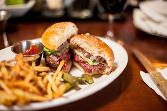 A State-by-state Guide to the USA’s Best Burgers