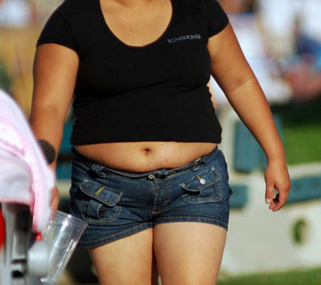 Top 104+ Images what is a muffin top on a woman Completed