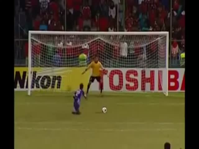 Epic Penalty Feint  (VIDEO)