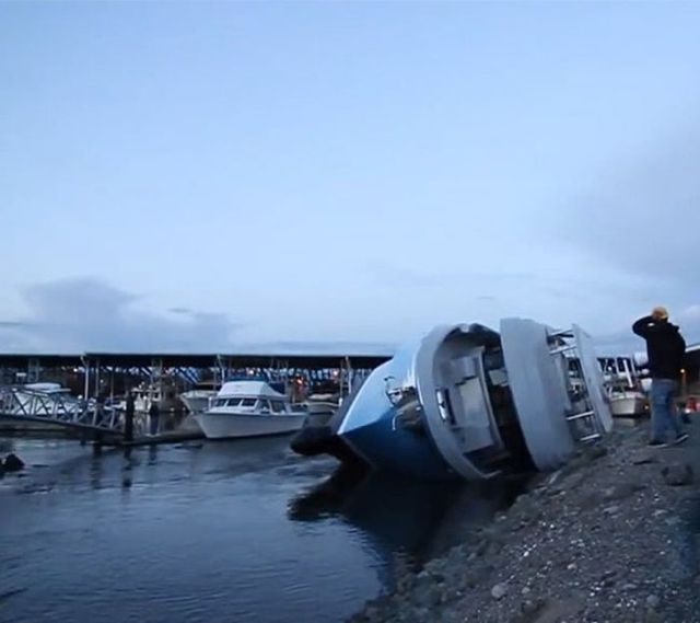 How Not to Sail and Park a $6 Million Yacht