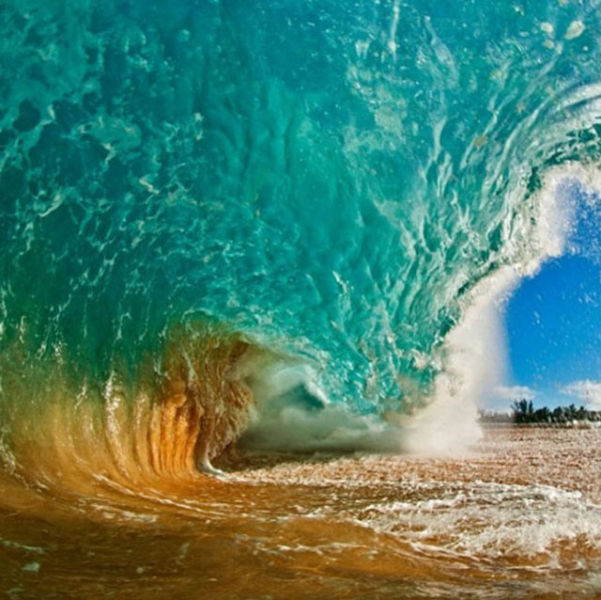 Spectacular Photos Taken Inside Gigantic Waves 24 Pics