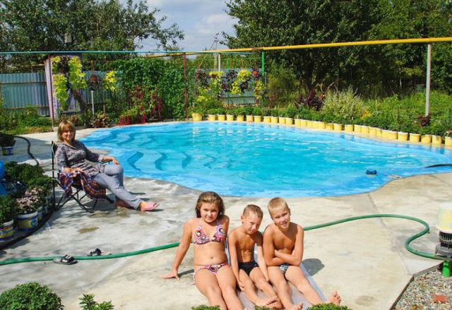 A Homebuilt Swimming Pool That’s Pretty Awesome