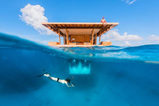 A Dreamy and Unique Underwater Hotel Room
