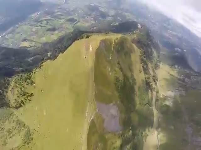One Person’s Epic Flight Over the Alps in a Wingsuit