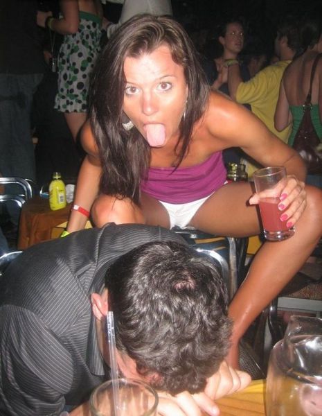 You Might Regret Getting This Drunk Tomorrow Morning (52 pics) .