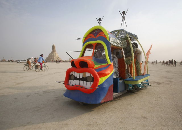 All the Calm, Chaos and Craziness of Burning Man 2014