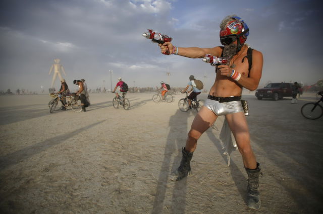 All the Calm, Chaos and Craziness of Burning Man 2014