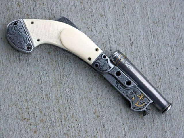 This Knife-Gun Combo Is the Ultimate All-in-one Weapon