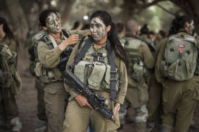 The Real Women Serving in the Israeli Army