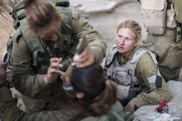 The Real Women Serving in the Israeli Army