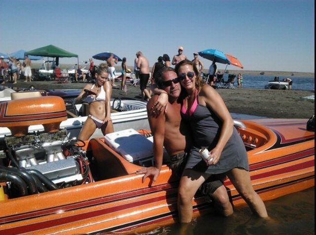 Hilarious Photobombs Done Right!