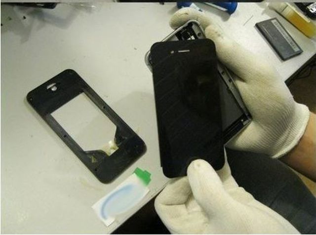 How a Knock-off iPhone Is Actually Made