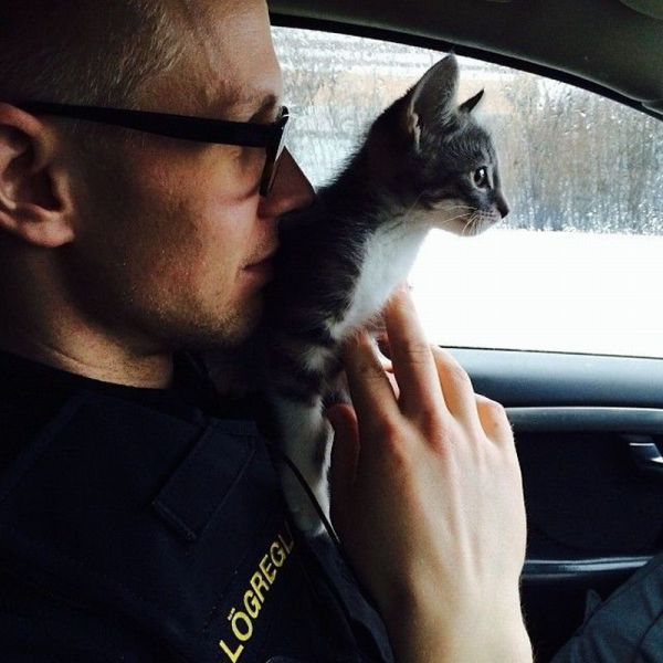 Icelandic Police Have a Very Relaxing Job