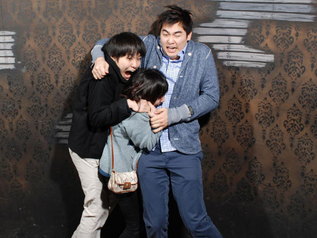 A Nightmare Haunted House Experience A Nightmare Haunted House Experience