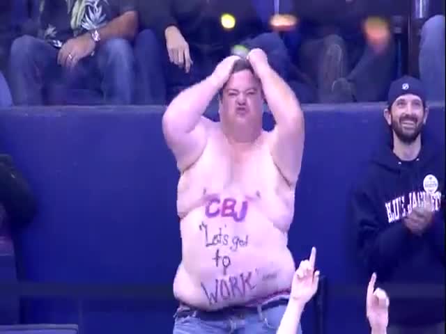 Things Got Weird at a NHL Game  (VIDEO)
