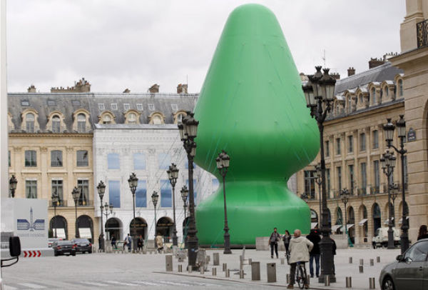 A  Public Parisian Sculpture That Is Causing Pandemonium