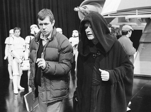 Old Set and Cast Photos of the Hit Star Wars Film “Return of the Jedi”