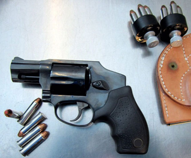 Bizarre Items That the TSA Has Ever Confiscated