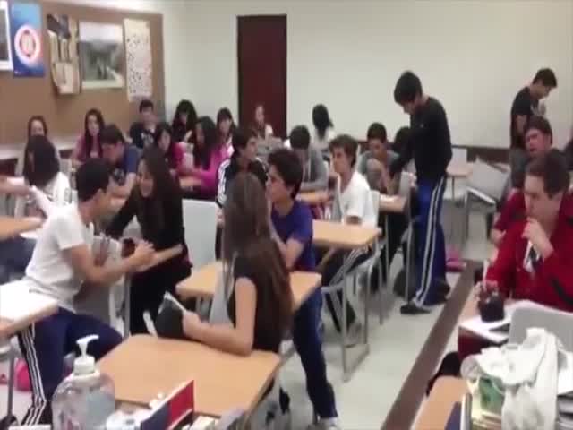 A Crazy Trend Was Going On in Classrooms of Spanish Speaking Countries  (VIDEO)