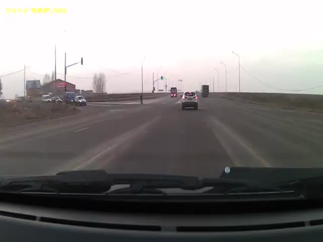 Luckiest Pedestrian in the World Survives Crash in a Miraculous Way  (VIDEO)