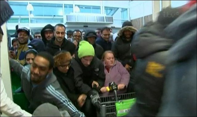 A Black Friday Face-off between Customers in Britain