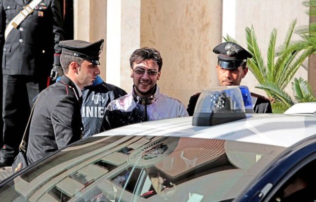 Italian Mafia Leader found Hiding in the Strange Place