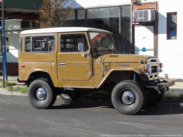 Vintage Cars Spotted on the Streets of NYC