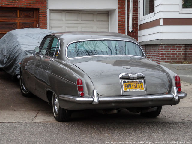 Vintage Cars Spotted on the Streets of NYC