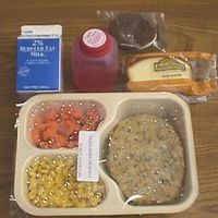 Prison Food vs. School Lunches (14 pics) - Picture #13 - Izismile.com